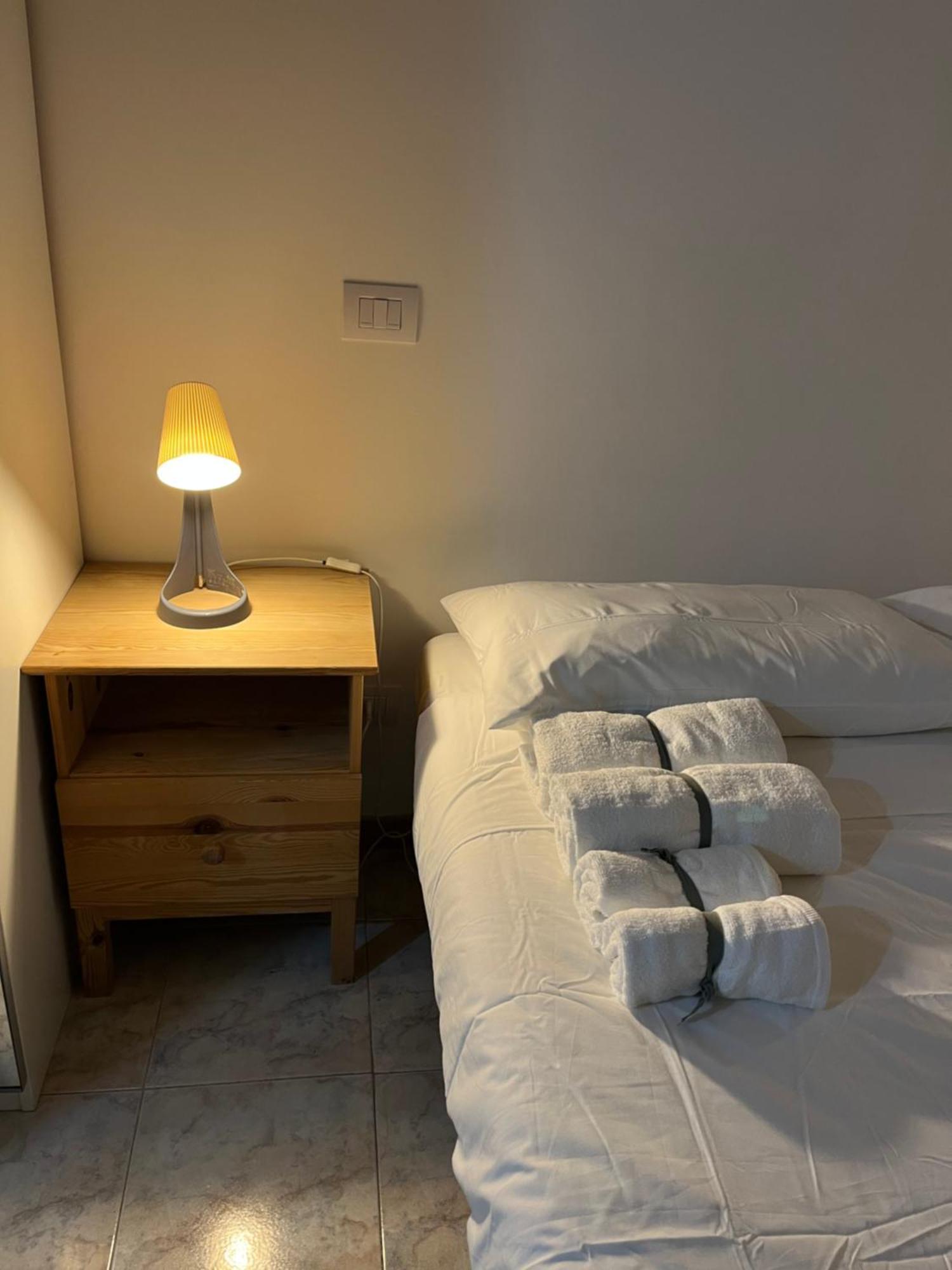 רומא Scalo 71 Guest House מראה חיצוני תמונה