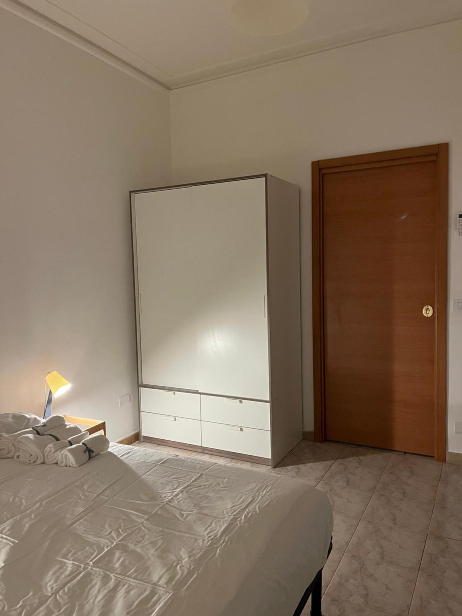 רומא Scalo 71 Guest House מראה חיצוני תמונה
